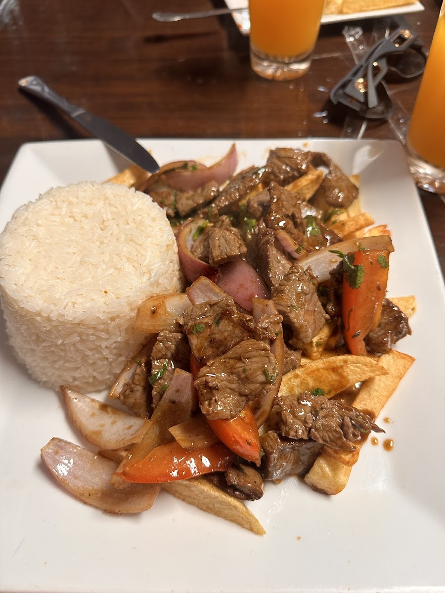 Con Yapa - Restaurant Peruana